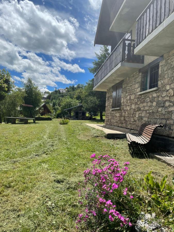 Appartement Spécial randonneurs, tranquillité assurée à Jarrier Extérieur photo
